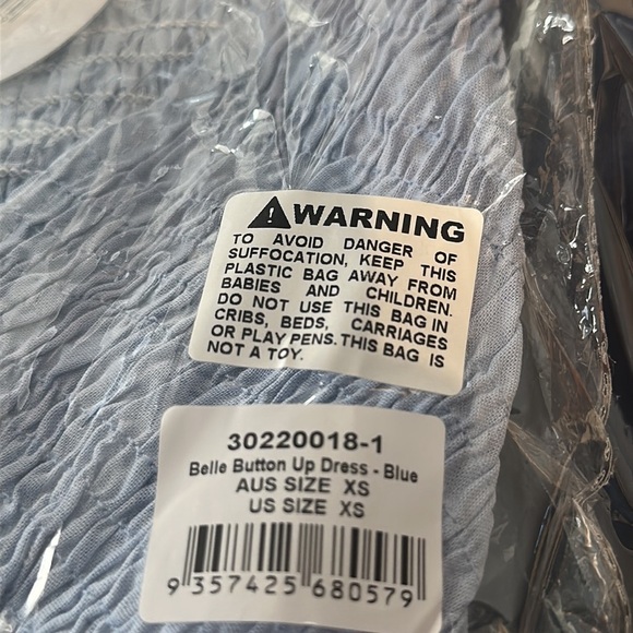 #25❤️ Brand new with tags Petal & Pup Belle button up dress in blue - Picture 8 of 8